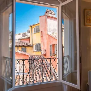 Appartement Spacious And Bright Flat Close To The : Heart Of Old, Nice