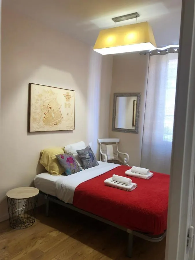 Appartement En Plein Coeur De Vieille Nice France