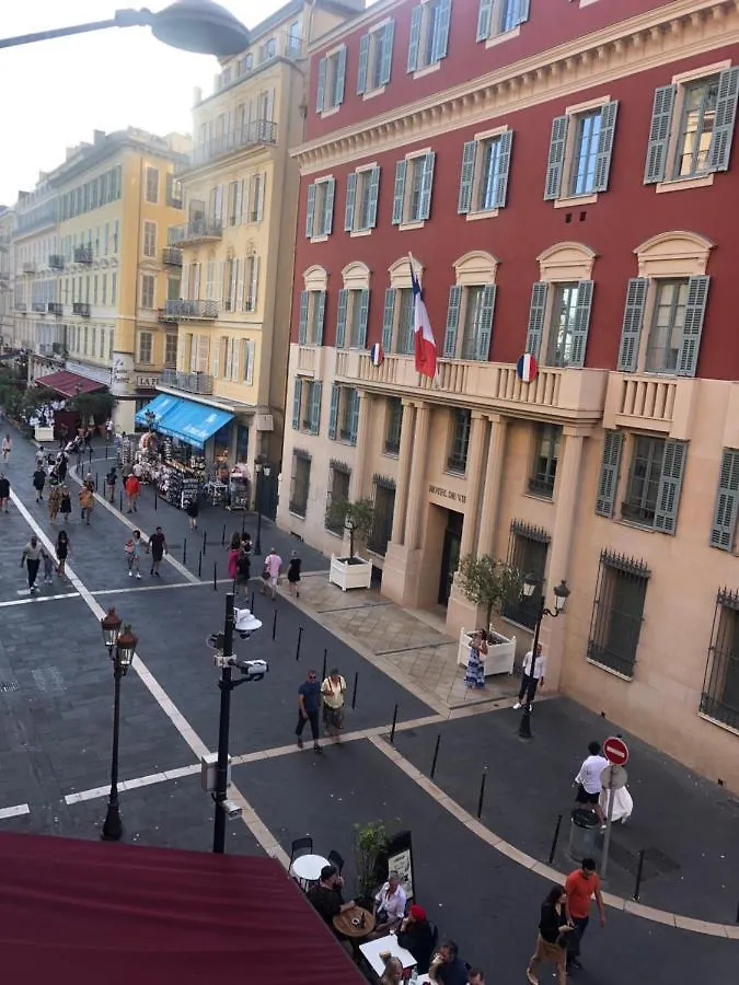 Appartement En Plein Coeur De Vieille Nice Apartment